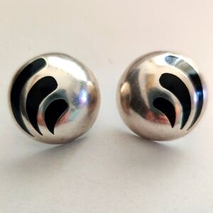 Vintage Modernist Taxco sterling silver earrings